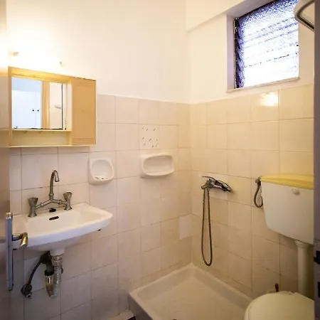 Apartman Nadia *