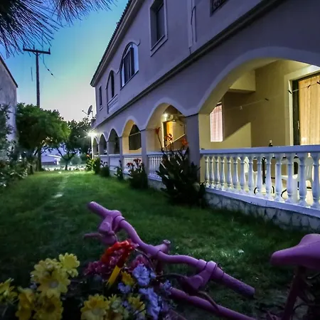 Nadia Apartment