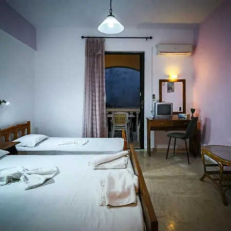 アパート Nadia Kalamákion