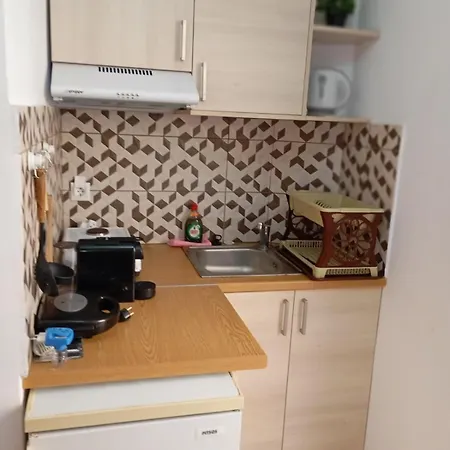 Nadia Apartman